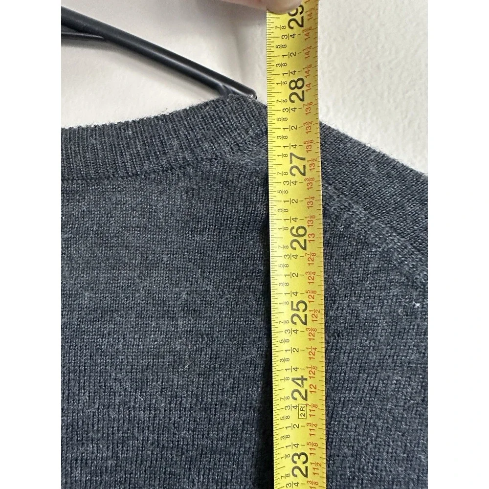 Banana Republic 100% Merino Wool Crew Neck Sweater Mens Charcoal Grey Knit LARGE